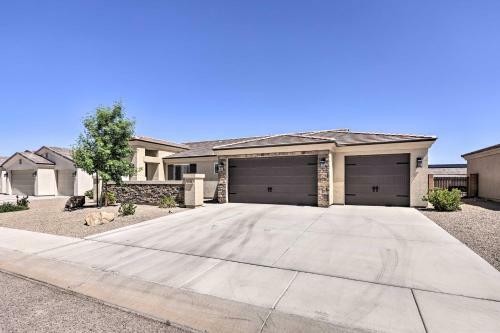 Idyllic Kingman Retreat With Yard - Near Hiking