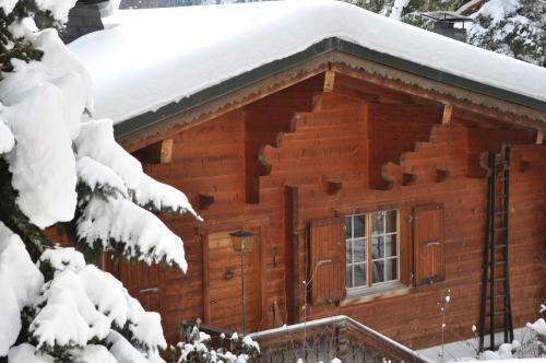 Chalet 930: Authenticit� Au Centre Du Village