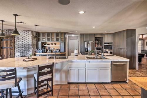 Luxe Home With Pool And Game Room Less Than 2 Mi To Lake