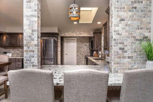 Villa Lakeside Dreamstay - Fun&games, Pool/spa, Bball