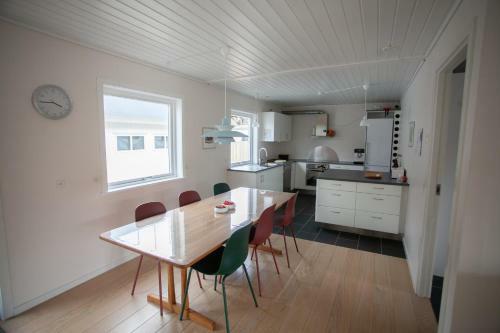 Apartamento 4 Br Townhouse / Walks / Museum