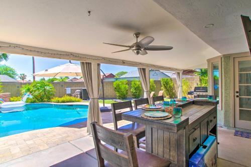 Bright Az Oasis With Fire Pit, Yard And Grill!