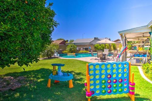 Bright Az Oasis With Fire Pit, Yard And Grill!