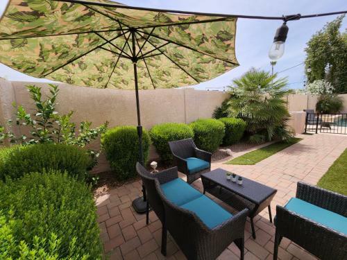 Luxury Updated 3-bedroom Home With Pool