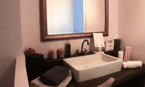 Precioso Apartamento Con Piscina Privada.