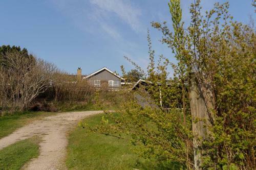Sommerhus T�t Ved Vib�k Strand Og Ebeltoft.
