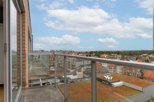 Charming Apartment Near The Beach With Balcony