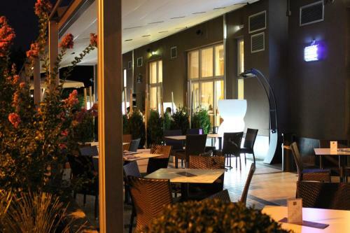 Eq Hotel