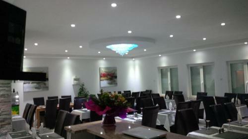 Hotel H�tel Restaurant Le Mistral