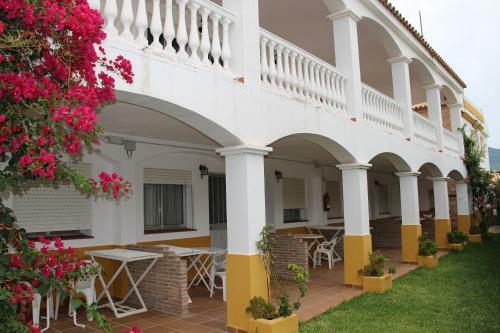 Apartamentos Bolonia Paraiso