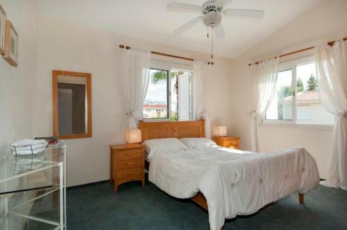 Beautiful Villa D Coral Bay