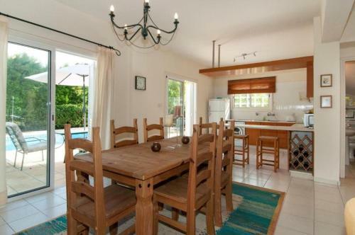 Beautiful Villa D Coral Bay