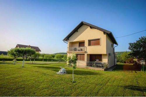 Villa Din
