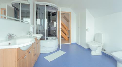 Apartamento Sea View Apt / Central / Spacious / Free Parking