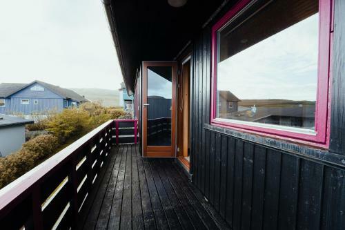 3 Br Apartment / Cozy / Hiking Trails / T�rshavn