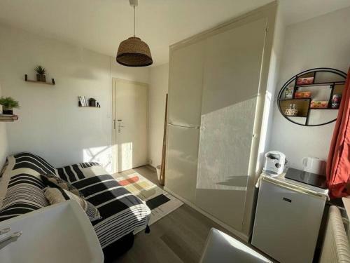 Hostal Independent Room With Stunning View In Pully