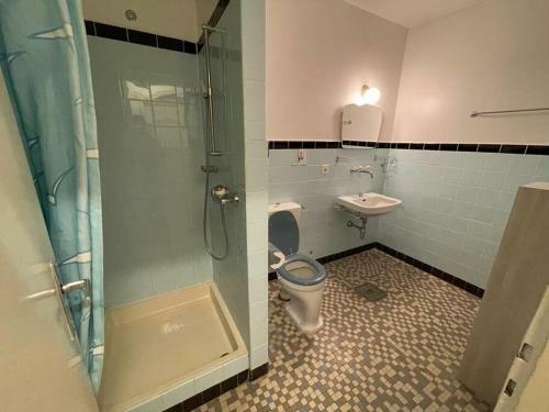 Hostal Independent Room With Stunning View In Pully