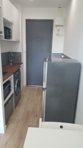Apartamento Joli Studio Refait � Neuf Avec Balcon Et Parking
