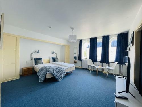 Hostal Aday - Blue-sky Room