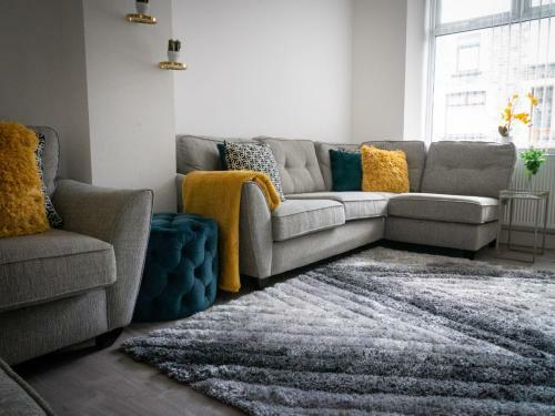 Captivating House In Aberdare Sleeps 6 Near Brecon