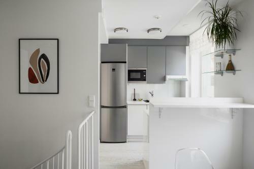 2ndhomes Central Two Storey Apartment With Sauna