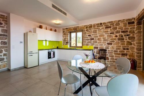 Agnantio Marion Villas - Artemis Seaview Retreat