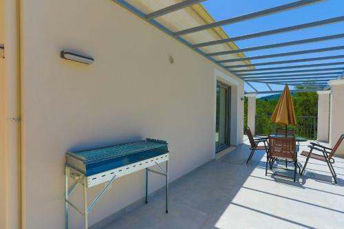 Brand New Villa Loki With Large Infinity Pool Wifi And Sea Views