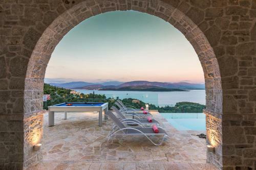 Villa Aurora Kerasia By Villa Plus