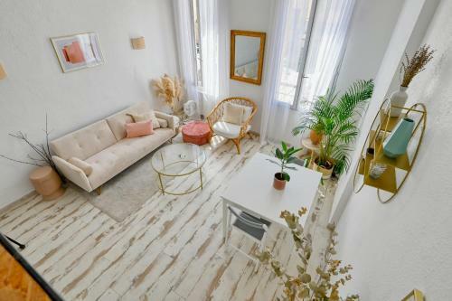 Bonito Apartamento Amueblado Idealmente Ubicado En El Centro De Aix