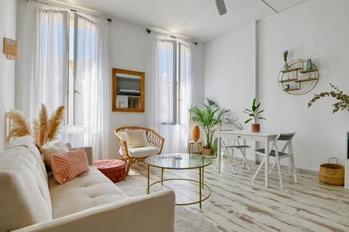 Bonito Apartamento Amueblado Idealmente Ubicado En El Centro De Aix