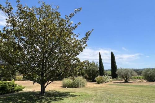 Charming Villa With Swimming Pool - Ideal Holiday