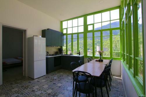 Hostal Polifonia Inn Borjomi