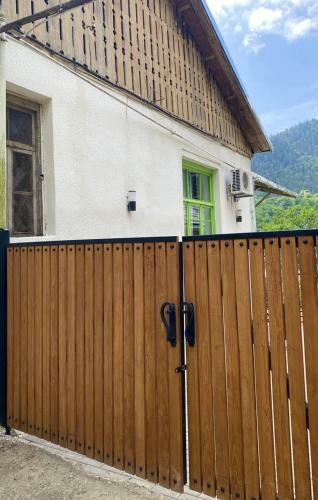 Hostal Polifonia Inn Borjomi
