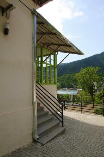Hostal Polifonia Inn Borjomi