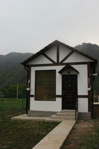 Mountaintop Sadgeri