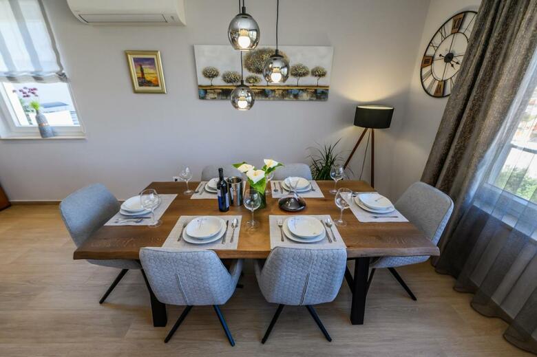Apartamentos Villa Kapetanova Lanterna
