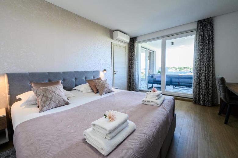 Apartamentos Villa Kapetanova Lanterna