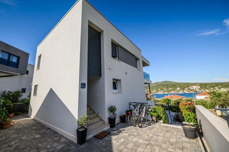 Apartamentos Villa Kapetanova Lanterna