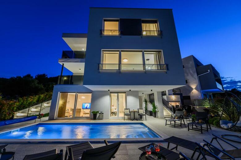 Apartamentos Villa Kapetanova Lanterna
