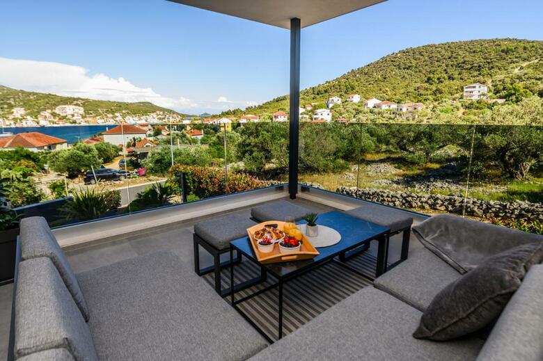 Apartamentos Villa Kapetanova Lanterna