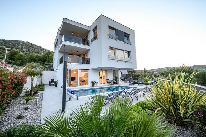 Apartamentos Villa Kapetanova Lanterna