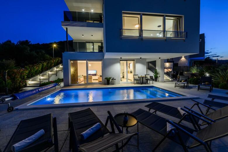 Apartamentos Villa Kapetanova Lanterna