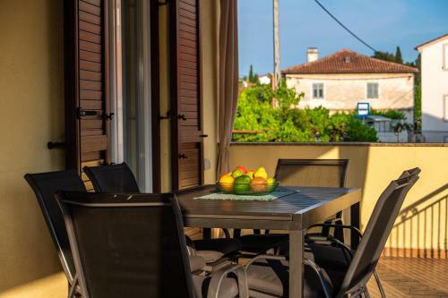 Villa Vacation House Maria, Big Garden, Private Parking