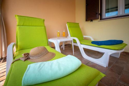 Villa Vacation House Maria, Big Garden, Private Parking