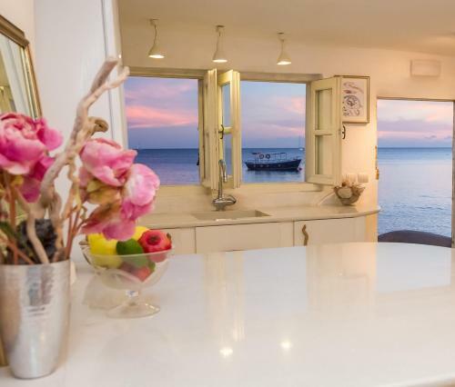 Villa Santorini Beach Cave, Seaside Accommodation, 7 Footsteps To The Sea!