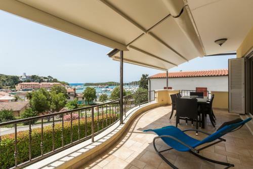 Villa Alba Vrsar With Jacuzzi And Sea View