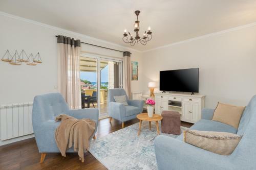 Villa Alba Vrsar With Jacuzzi And Sea View