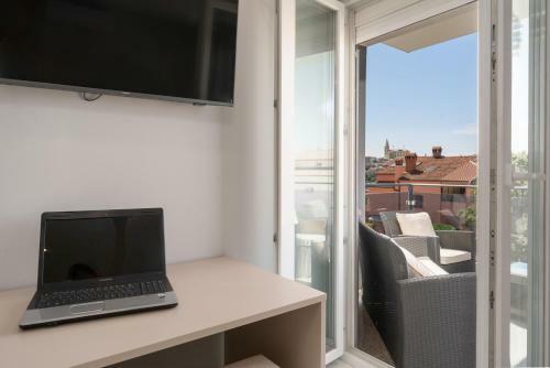 Luxury Family Apartment Rey