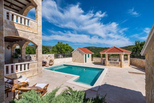Villa H-resort