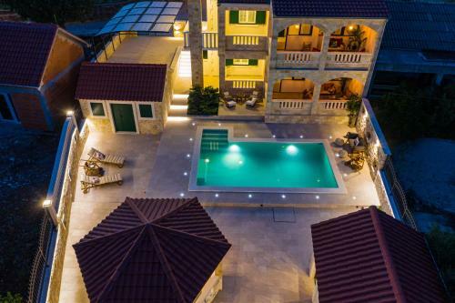 Villa H-resort